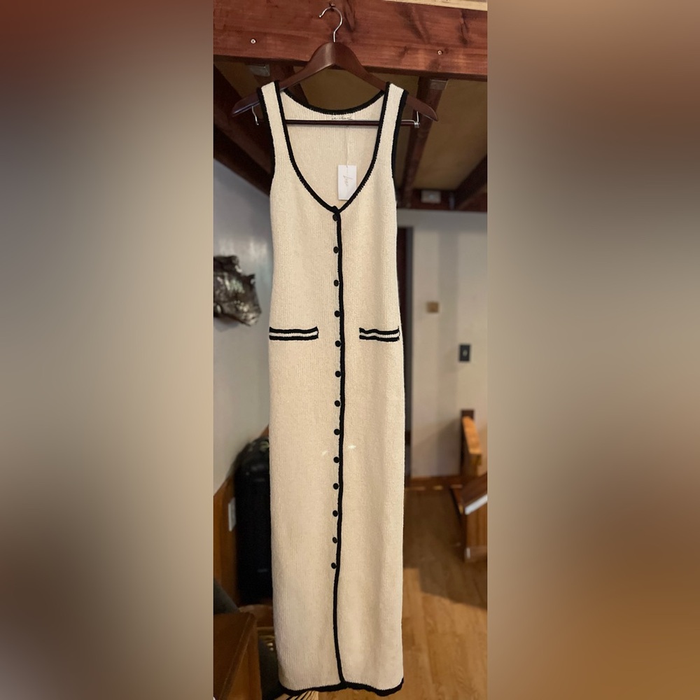 NWT Ooh La Luxe Cream & Black Heavy Knit Sleeveless Dress